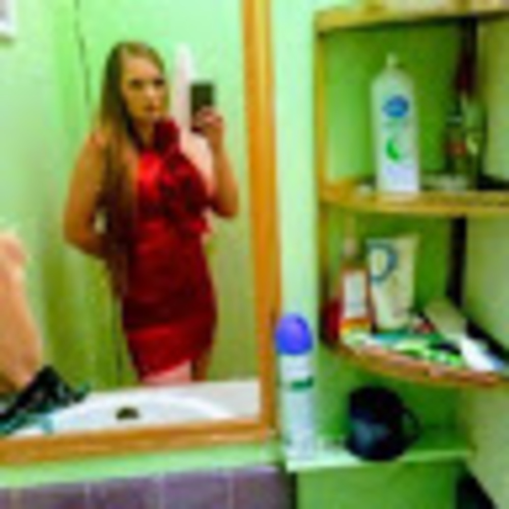 Meet your Posher, Casey